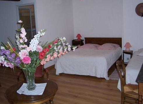 Ferme Du Montheu Bed and Breakfast Dommartin sous Amance Eksteriør billede